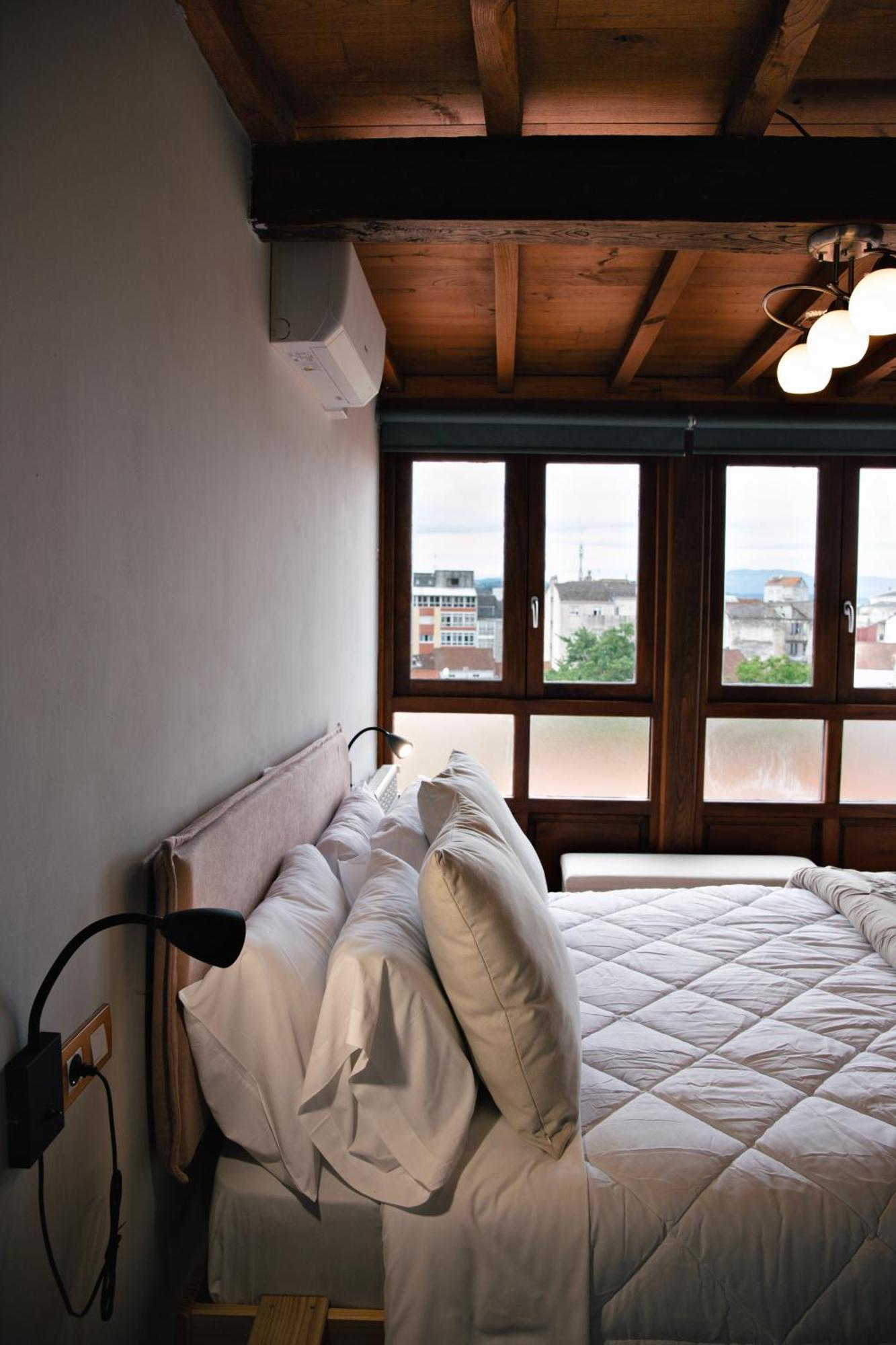 Casa Trillo En Centro De Монфорте-де-Лемос Экстерьер фото